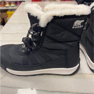Sorel Whitney Snow Boots Kids Size 2 New